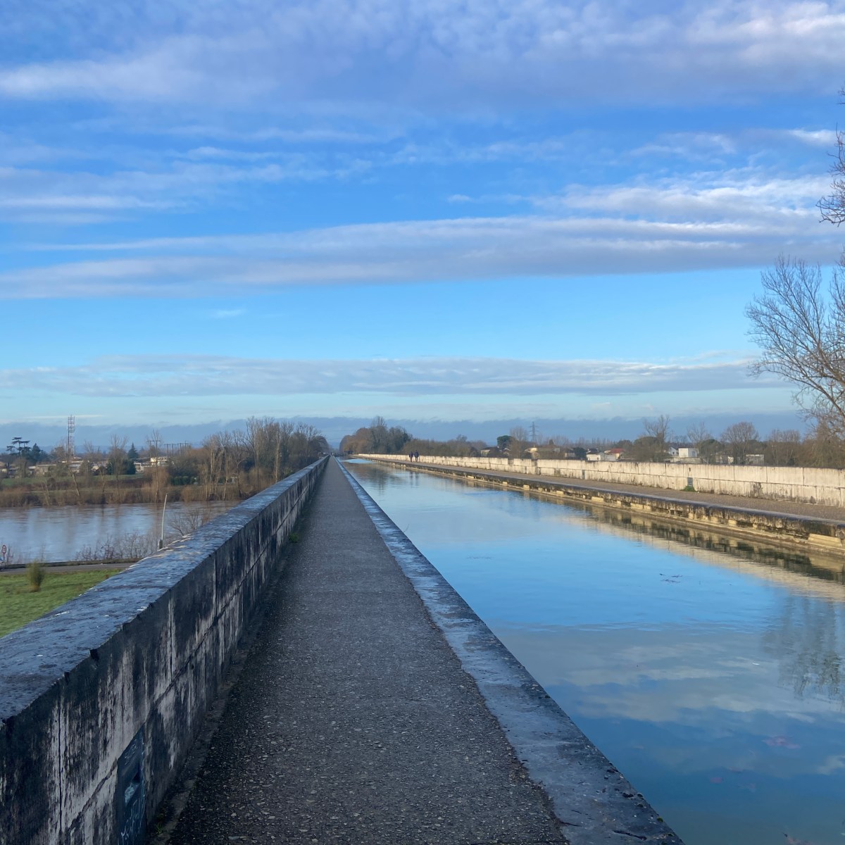 Explore Agen’s Scenic Canal&nbsp;Route